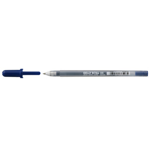 Sakura Gelly Roll Fine Point Royal Blue gel pen with the royal blue cap removed and shown beside the frosted 06 barrel