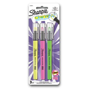 Front of a Sharpie Clear View blister card with three stick highlighters in yellow, pink and green, See through tip callout and Smear Guard badge, on a white background