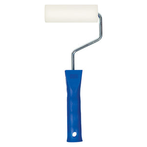 Zart 100mm foam roller with plastic handle shown from the side