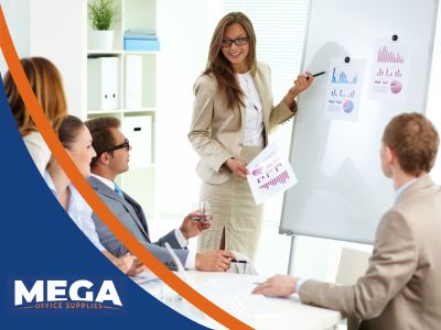 Presentations and Displays: The Essential Tools for Professional Communication in Modern Workplaces