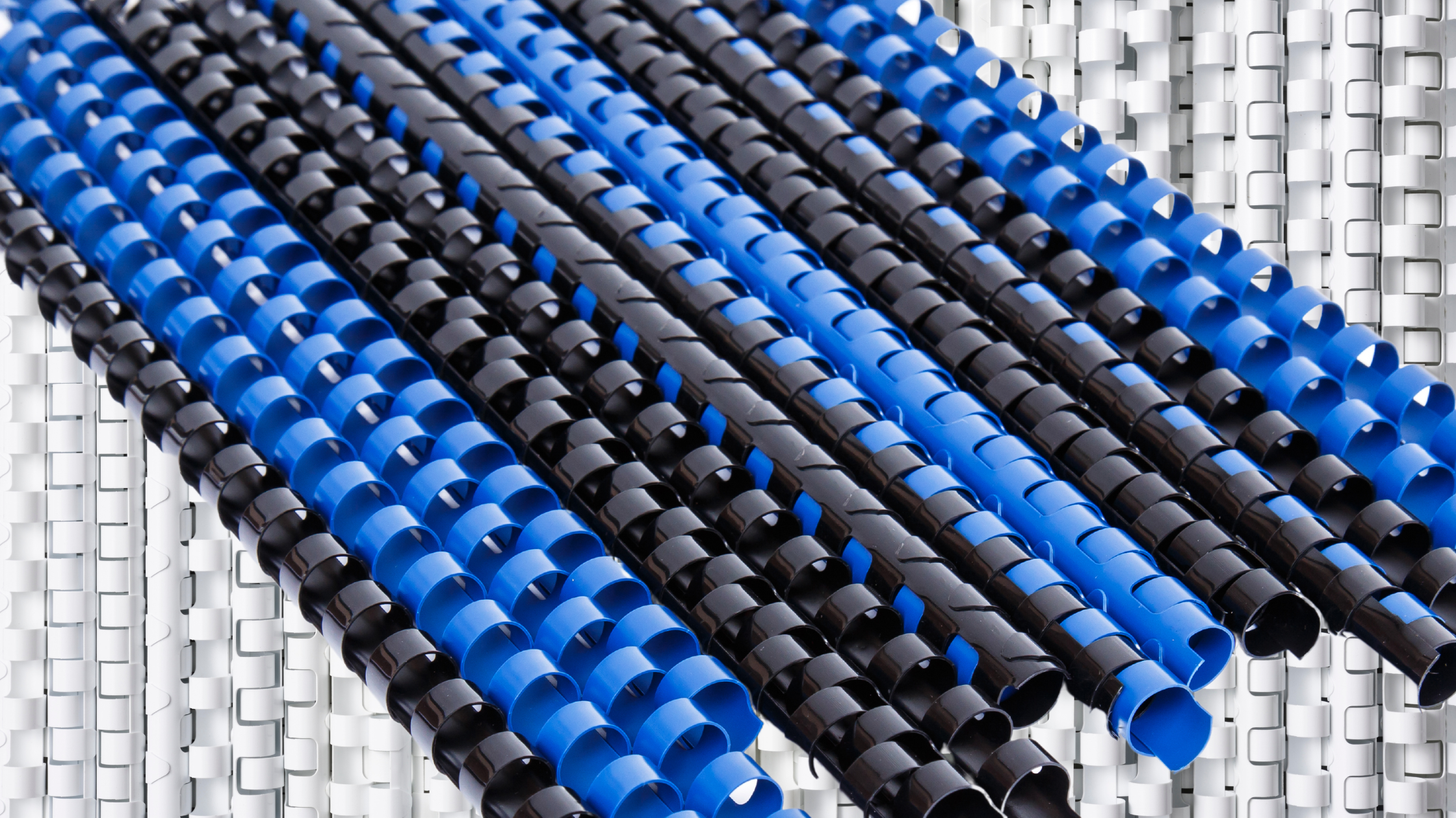 Unlock the Power of Plastic Binding Combs: How to Create Stunning Presentations and Reports