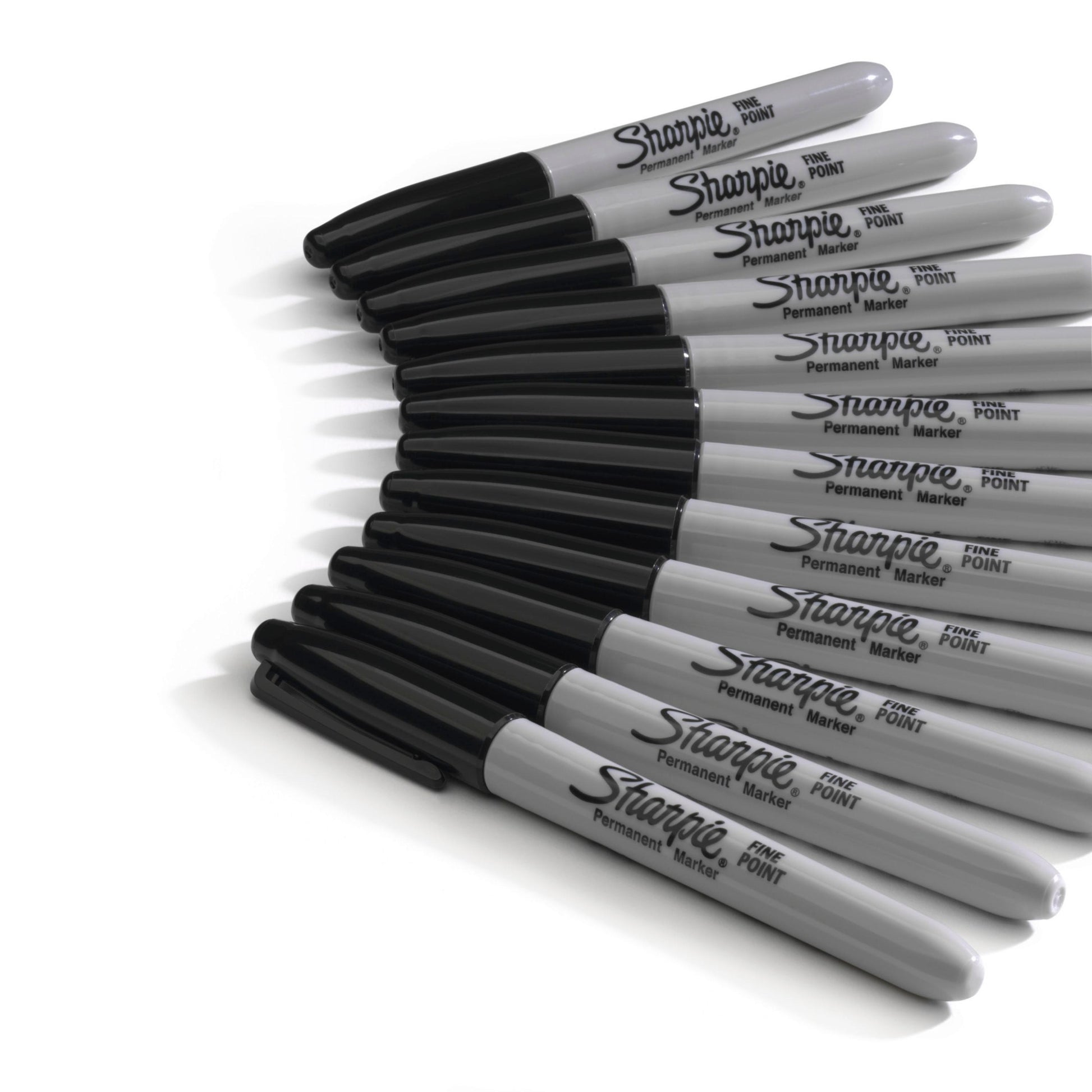 Sharpie Fine Point Permanent Marker Black - Box of 12 - detail 10
