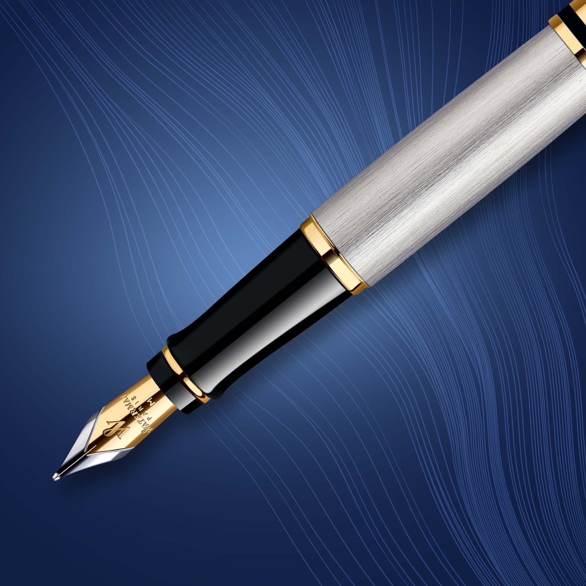 Waterman Expert Stainless Steel Gold Trim Fountain Pen in Box