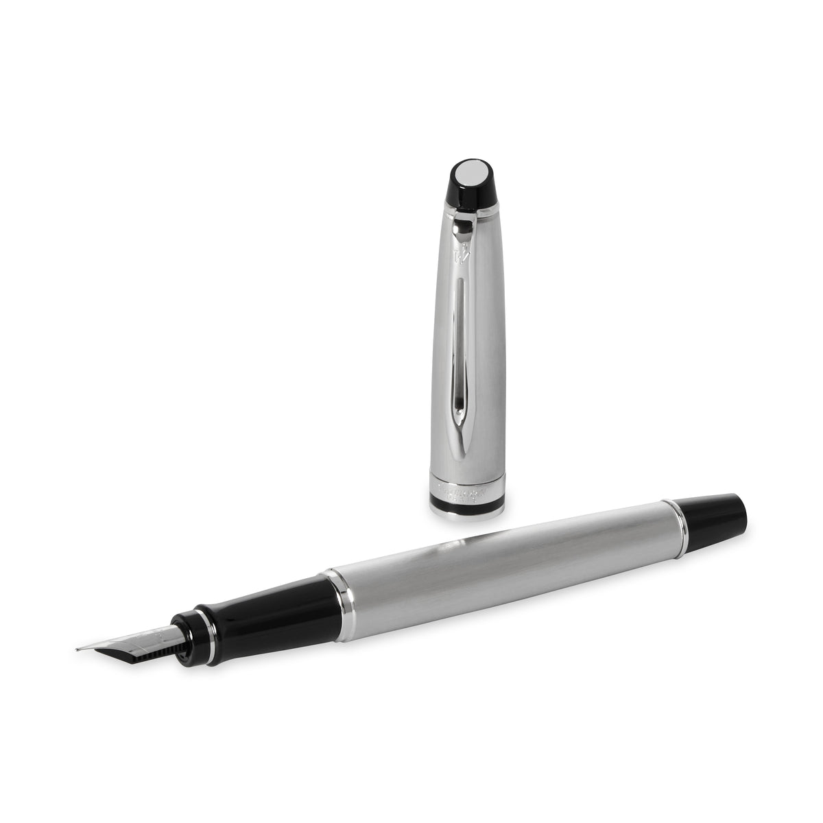 Waterman Expert Stainless Steel Chrome Trim Fountain Pen in Box