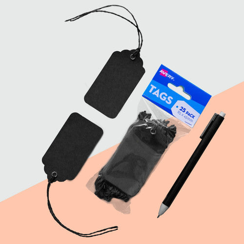 Avery Black Scallop Tags 85 x 45mm with String Pack 25