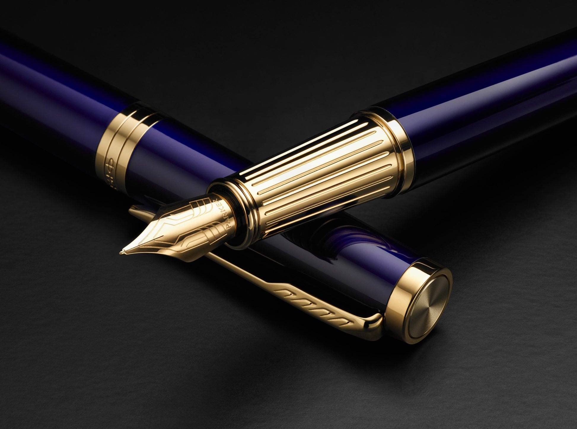 Parker Ingenuity Fountain Pen Blue Lacquer and Gold Trim Fine Nib