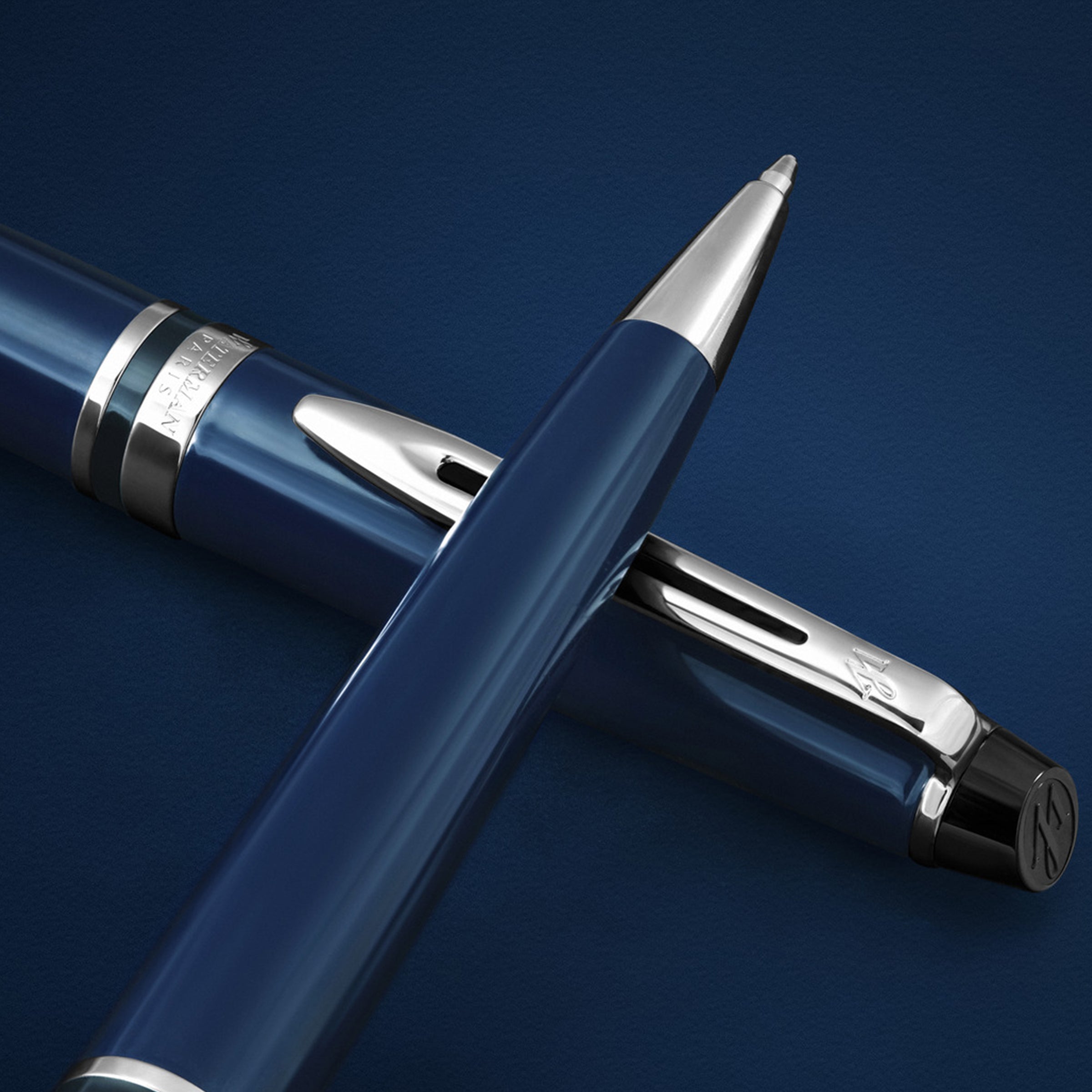 Waterman Expert Blue Lacquer Chrome Trim Ballpoint Medium Tip