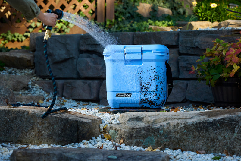 Coleman Pro 24L Hard Cooler Sky Blue