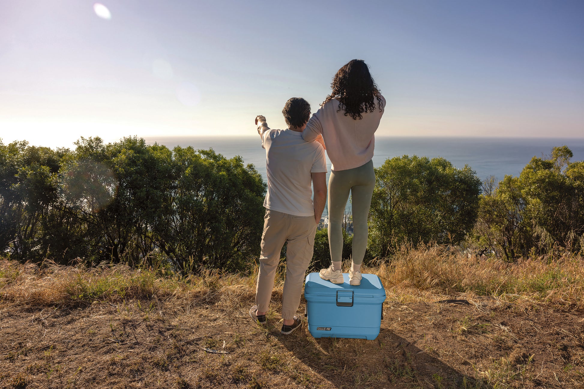 Coleman Pro 42L Hard Cooler Sky Blue
