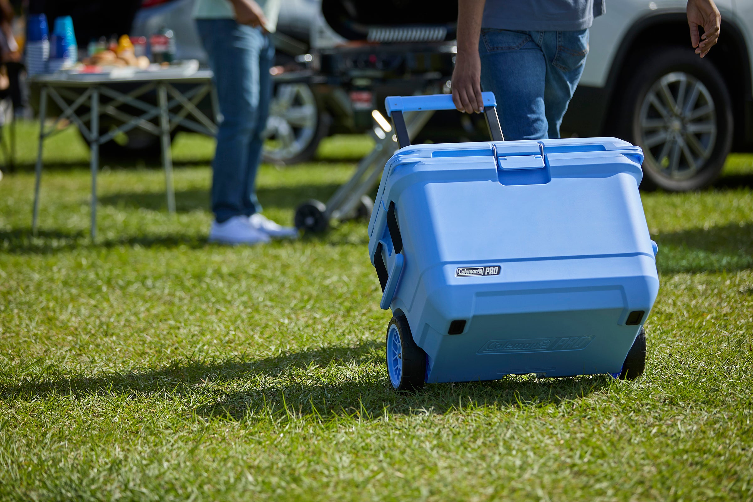 Coleman Pro 52L Hard Cooler Sky Blue