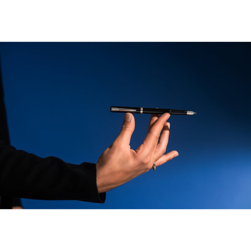 Waterman Impression Fountain Pen Black with Chrome Trim Medium Nib Blue Ink Gift Box