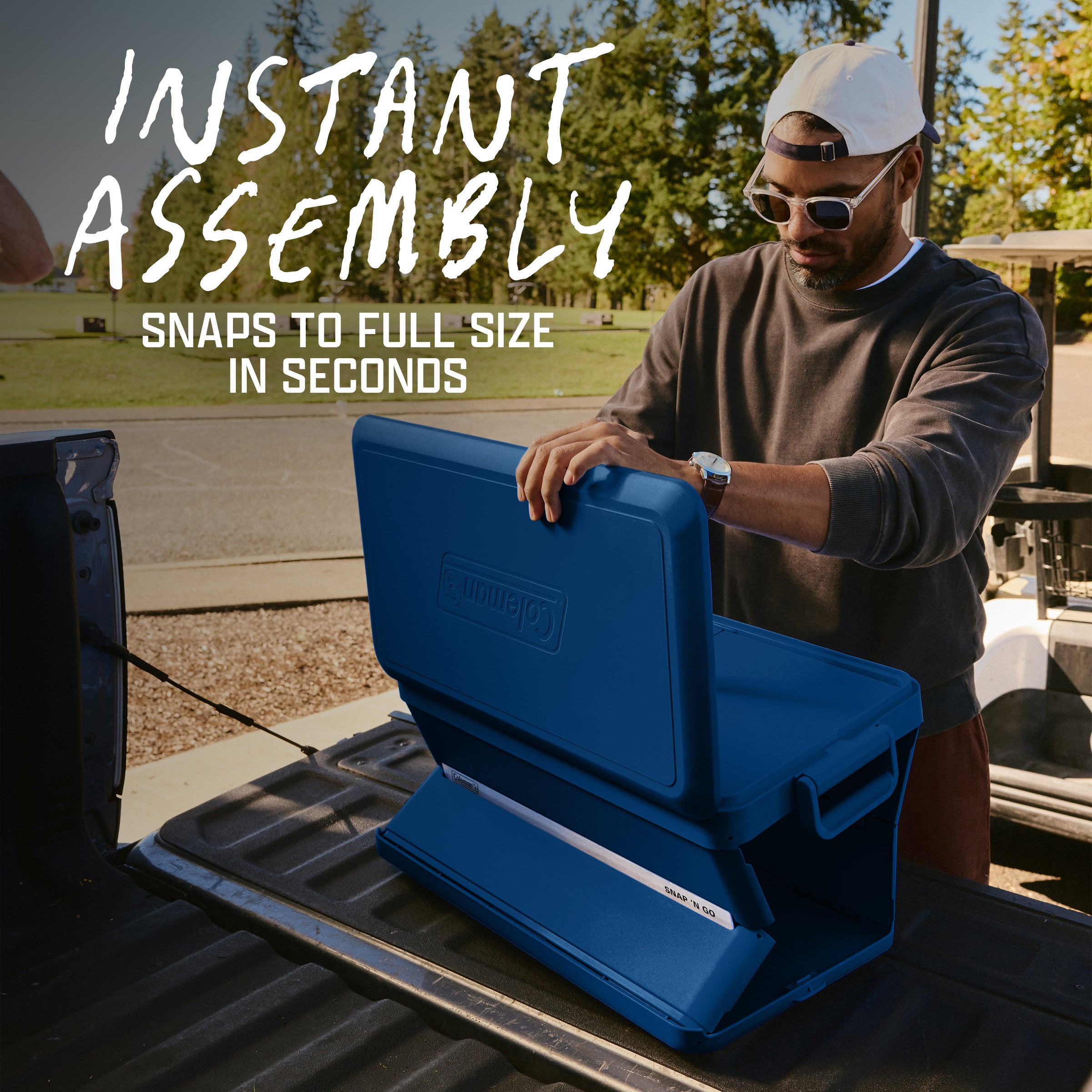 Coleman Snap 'N Go 42L Collapsible Cooler Sapphire