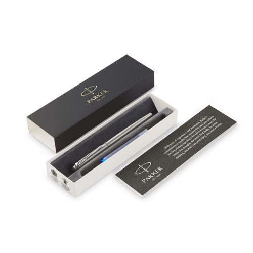 Parker Jotter Fountain Pen Stainless Steel and Chrome Trim Medium Nib
