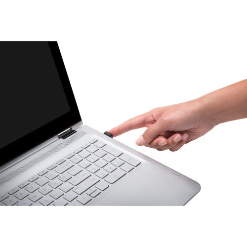 Kensington VeriMark Fingerprint Key Windows Hello and FIDO U2F