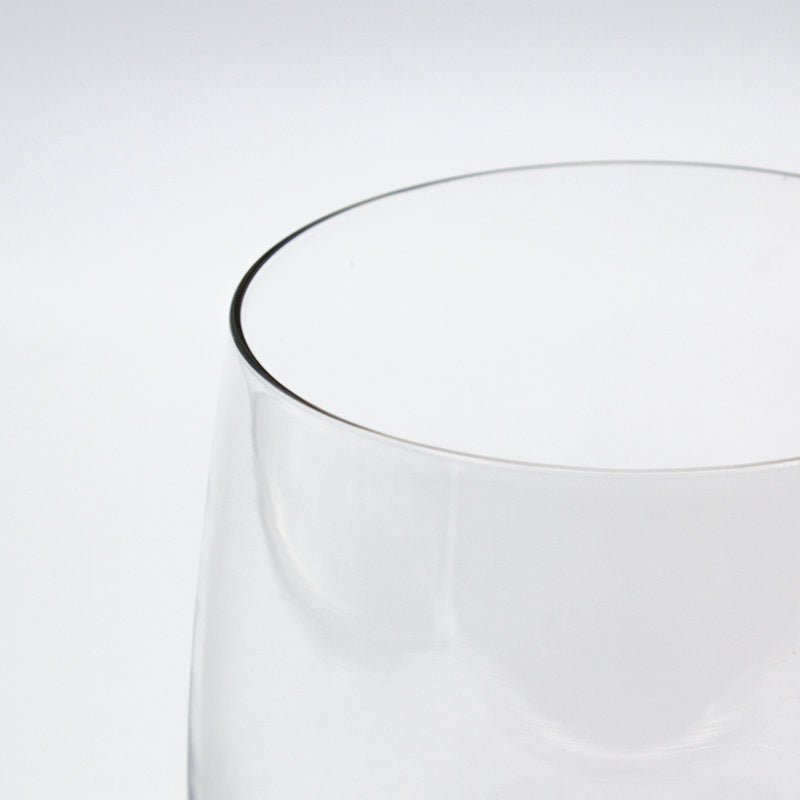 Close-up of the curved rim and upper wall of the Berlin 360 ml tumbler