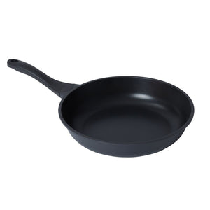 Connoisseur Xylo 30 cm die-cast frypan, wide and black with a black ceramic interior and a long black handle, on white