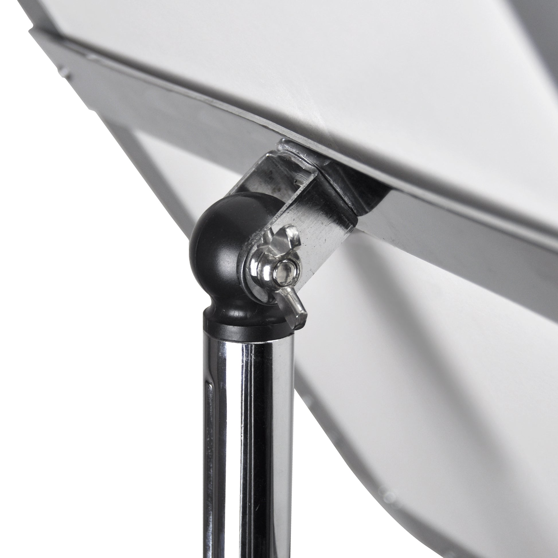 Close-up of the ball joint behind the frame head, the pivot that lets the snap frame tilt to set the viewing angle.