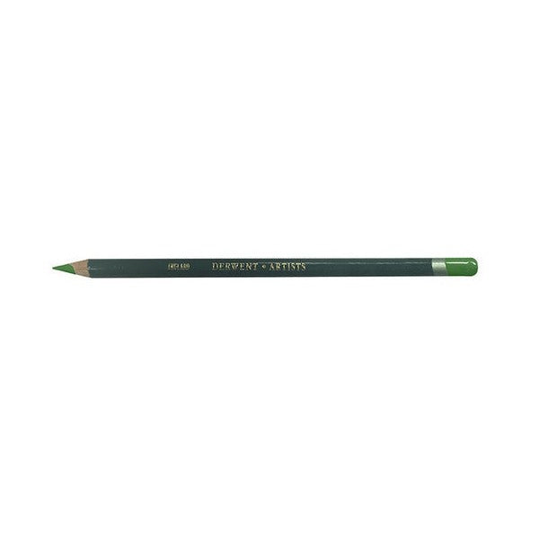 Derwent Artists Pencil May Green Box of 6. Close-up of Derwent Artists Pencil May Green colour tip showing pigment.