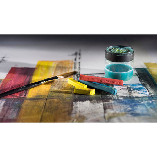 Derwent Inktense Blocks Assorted Tin of 24 Box of 3. Box of 3 Derwent Inktense Assorted Tins of 24 closed packaging view.