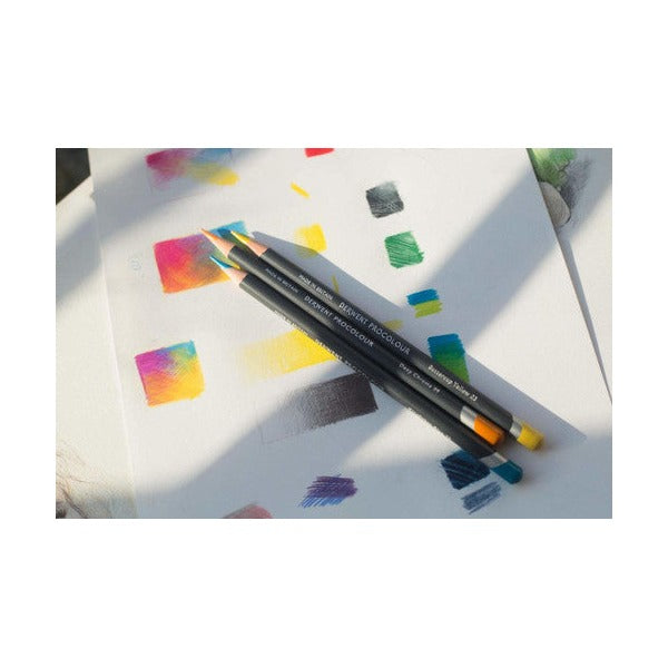 Derwent Procolour Pencil Phthalo Blue Box of 6. Layered colour swatches created with Derwent Procolour Phthalo Blue pencils.