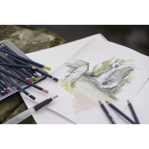 Derwent Academy Watercolour Pencils Assorted Tin 24. Close-up of Derwent Academy Watercolour Pencil hexagonal cedar barrel and water-soluble tip.