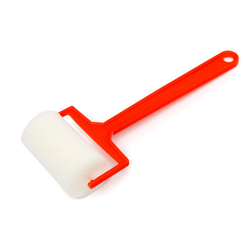 Educational Colours Sponge Roller 40mm. Educational Colours 40mm sponge roller with plastic handle, side view.