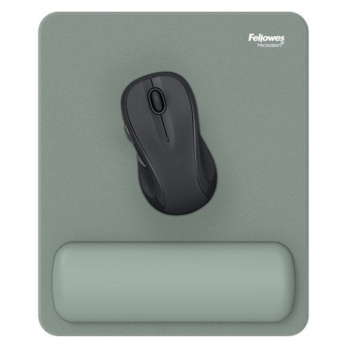 Top view of a dark mouse on the Sage Breyta pad with the green rest along the bottom edge