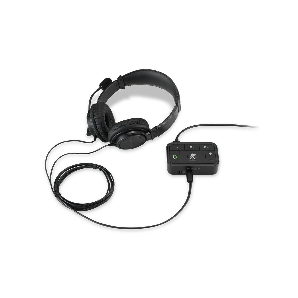 Kensington 3-in-1 Pro Audio Headset Switch with a wired headset plugged in and a cable to the computer