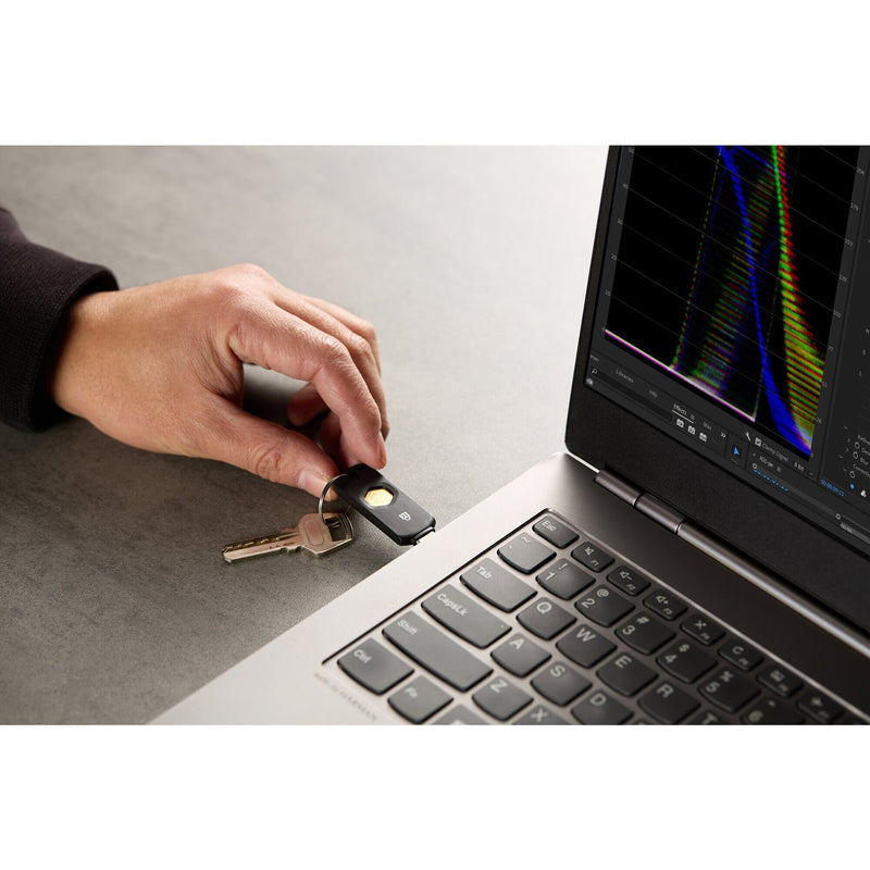 Kensington VeriMark NFC Plus USB-C Security Key-12