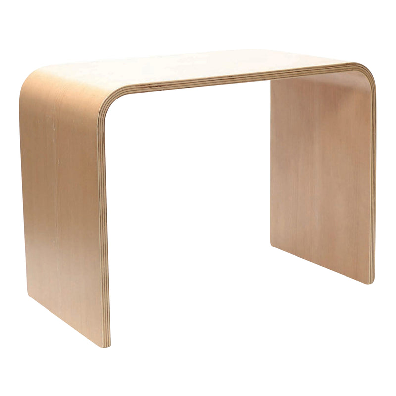 Detail view of Konfurb Link Table Classic Oak highlighting finish and adjustment features