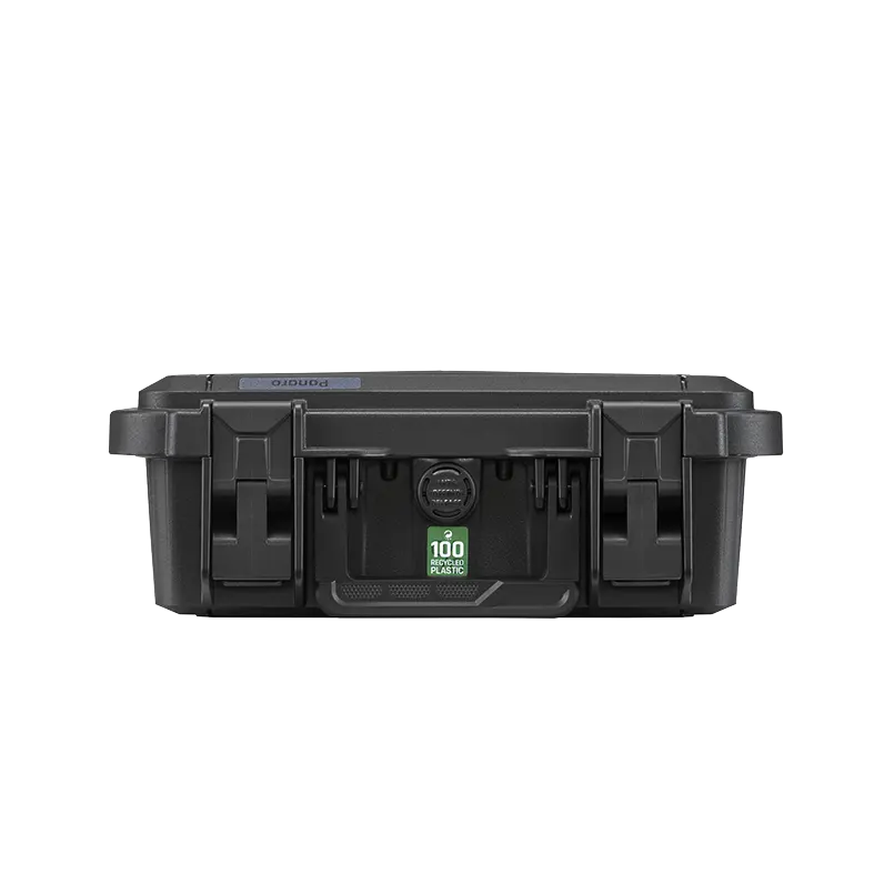 Front of the closed Panaro EKO30 showing two latches and the pressure valve