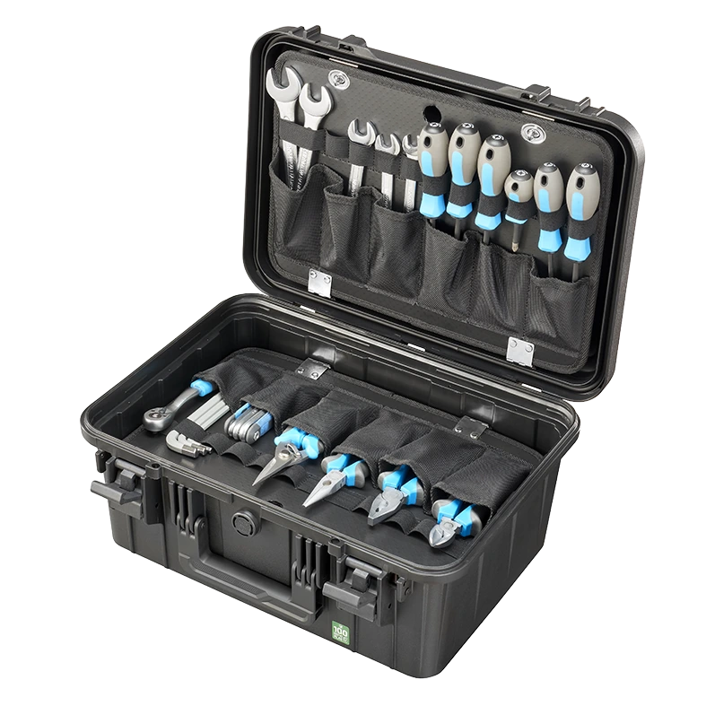 Panaro EKO60DPA with example spanners and pliers in the pouches (tools not included)