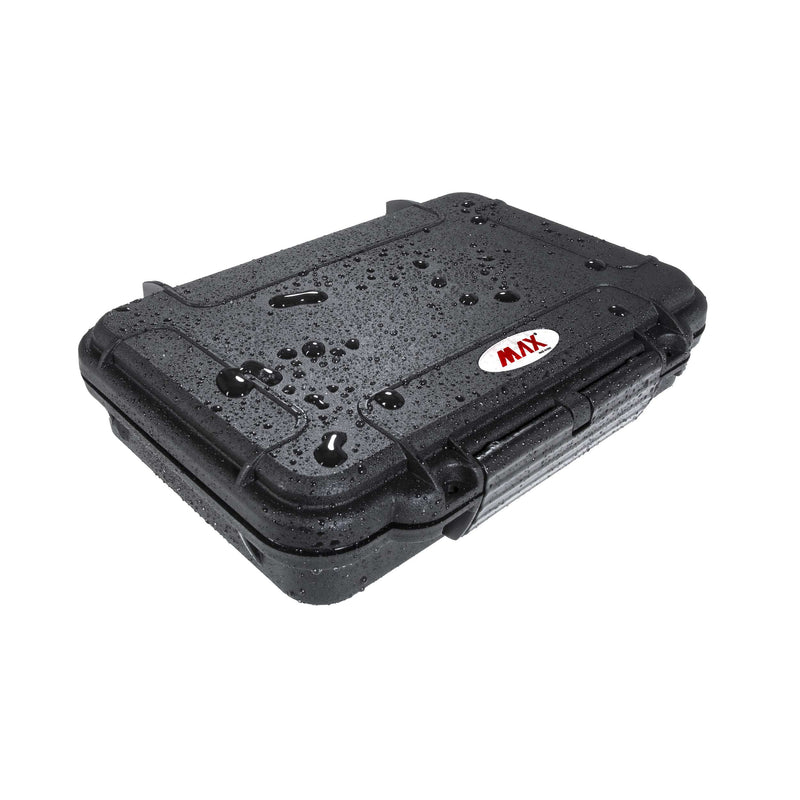 Water drops sitting on the lid of a closed black MAX002 case