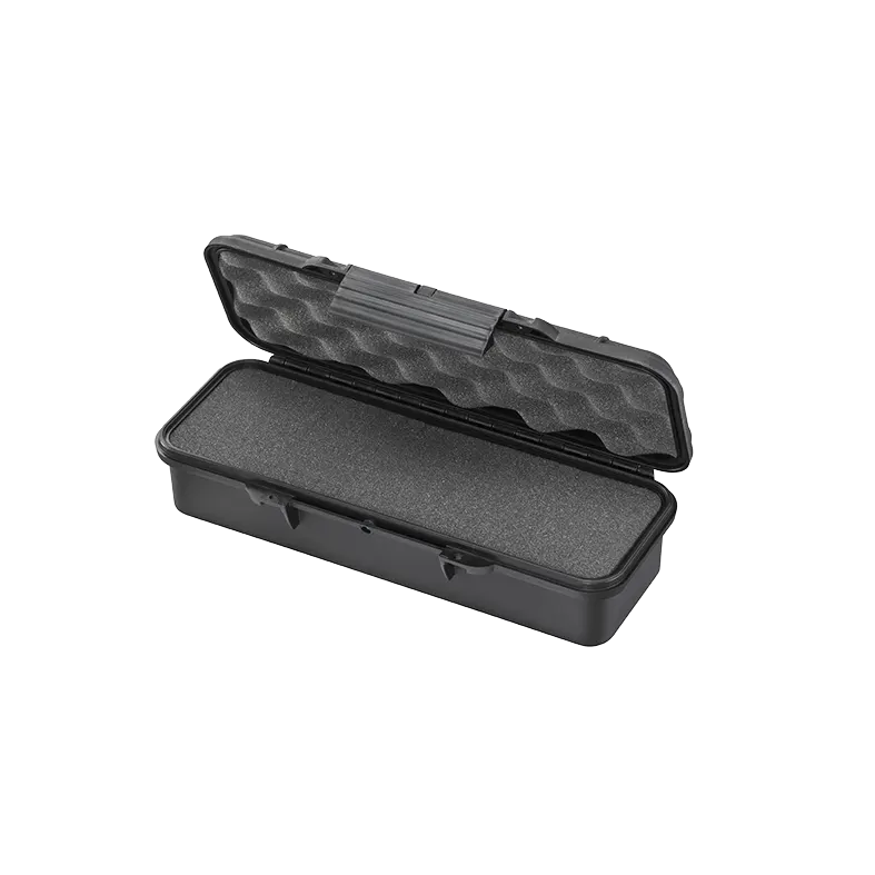 Panaro MAX005S waterproof case in black with Cubed Foam, closed front view showing latches and moulded shell