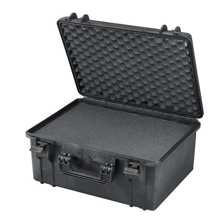 Panaro MAX465H220S waterproof case in black, closed front view showing latches and moulded shell