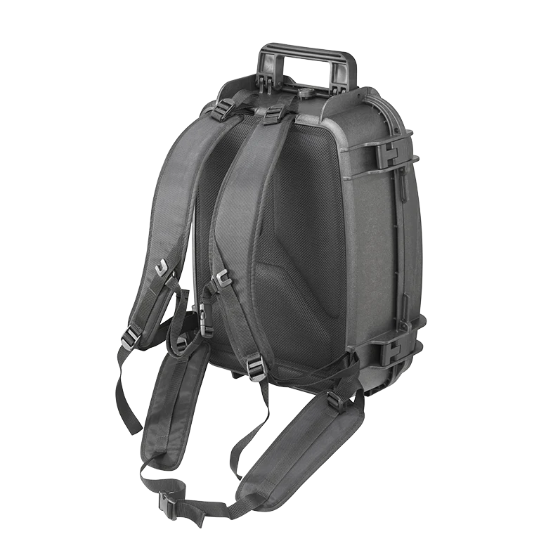 Rear of the Panaro MAX485 showing the padded back panel, shoulder straps and waist belt
