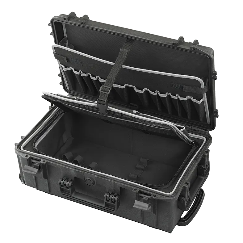 Panaro MAX520TCTR waterproof case in black with Trolley, open or detail view of the interior configuration