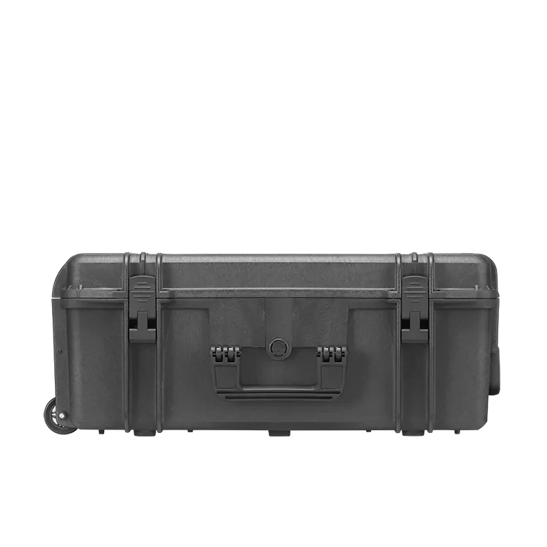 Panaro MAX620H250 waterproof case in black, closed front view showing latches and moulded shell