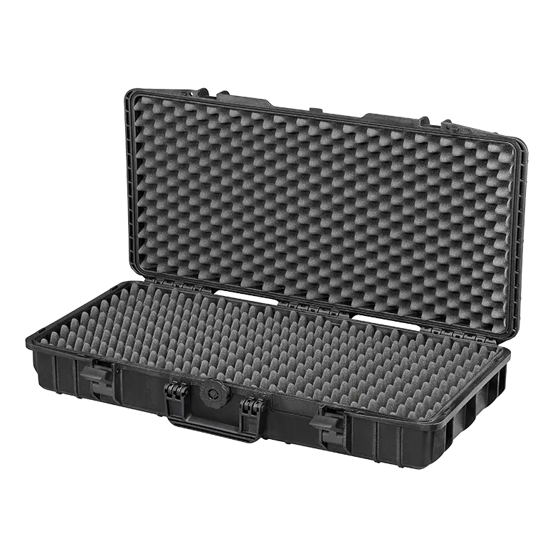 Panaro MAX800GPB waterproof case in black with Convoluted Foam, closed front view showing latches and moulded shell