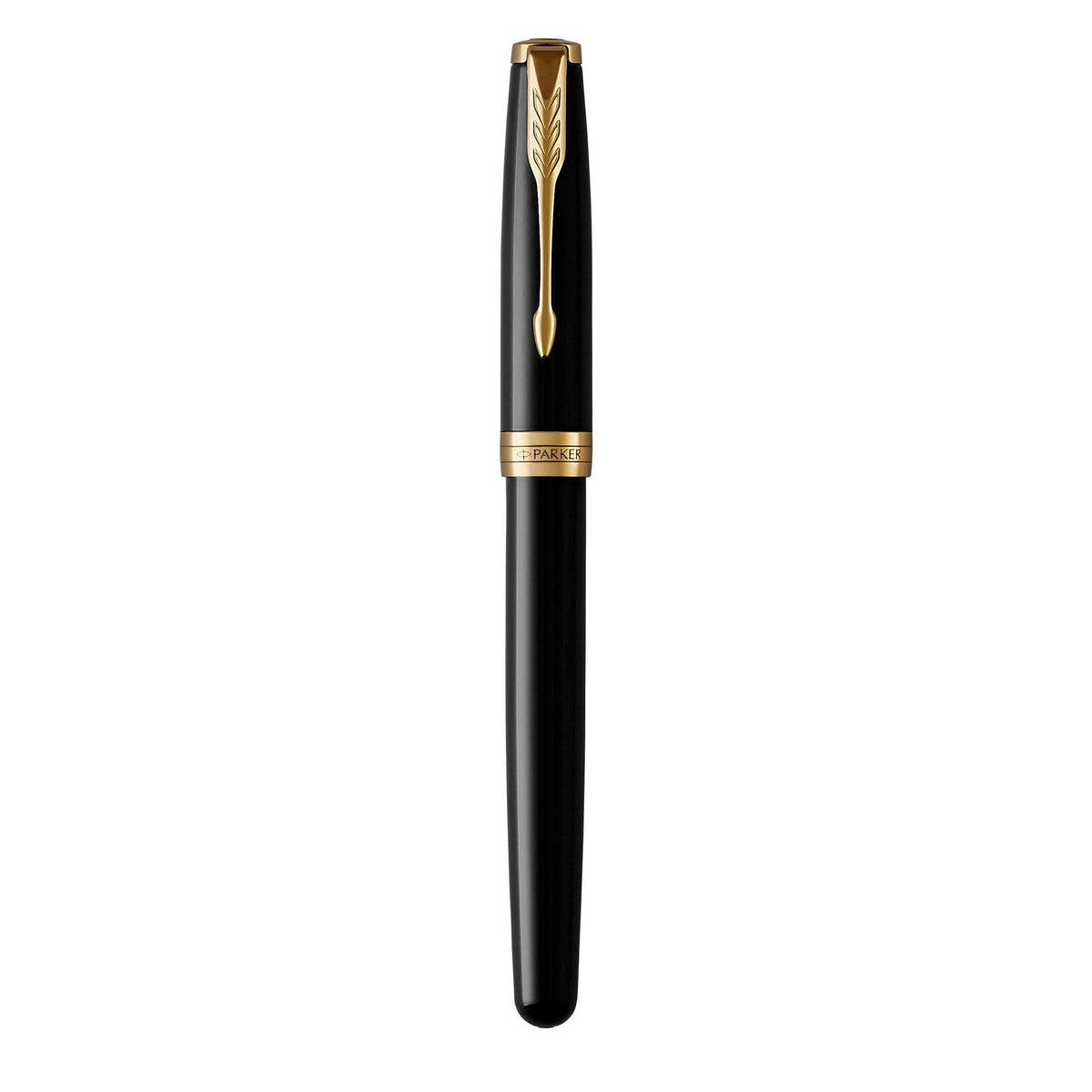 Black lacquer Sonnet fountain pen standing with its cap on, gold arrow clip and cap band