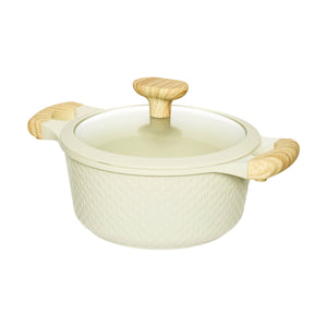 Resto Ran 20cm casserole in beige with its glass lid on, three-quarter view showing the woven-pattern exterior, the wood-grain-effect side handles and the lid knob
