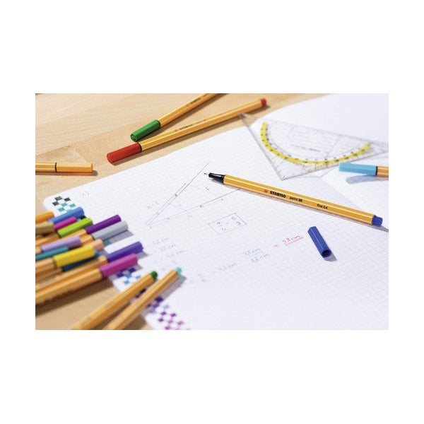 Stabilo Point 88 Pine Green fineliner next to open notebook with colour-coded notes