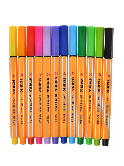Close-up of Stabilo Point 88 Mini metal-enclosed 0.4mm fineliner tip