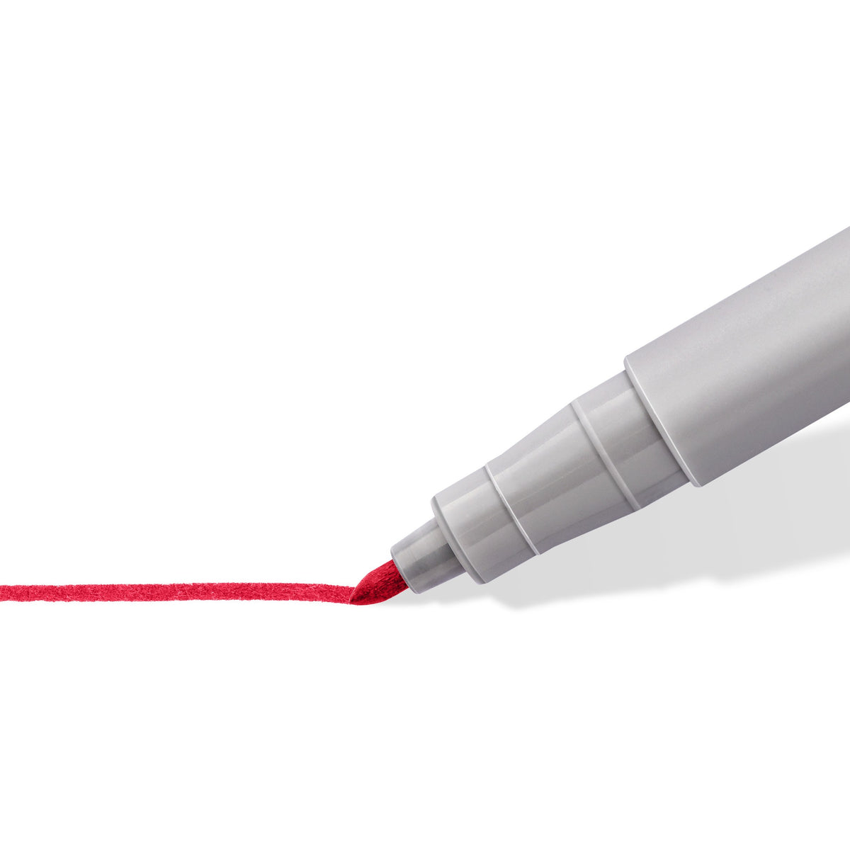 Red line drawn by a medium Lumocolor non-permanent tip, close-up