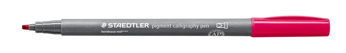 Open Staedtler 375-23 calligraphy pen with bordeaux cap posted, grey barrel printed bordeaux, chisel tip facing left