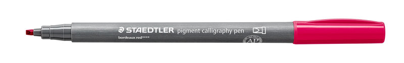 Open Staedtler 375-23 calligraphy pen with bordeaux cap posted, grey barrel printed bordeaux, chisel tip facing left