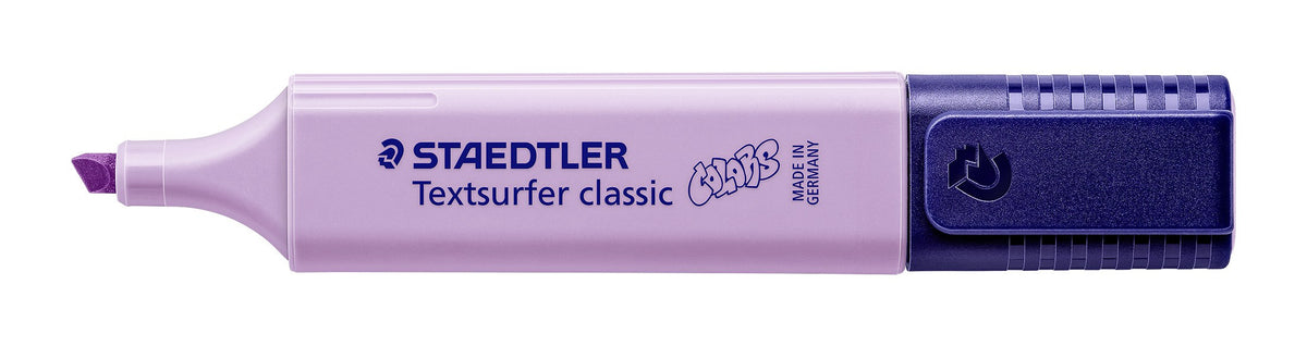 Lavender Textsurfer classic 364 C-620 lying flat with the cap off, chisel tip pointing left and STAEDTLER COLORS print on the barrel