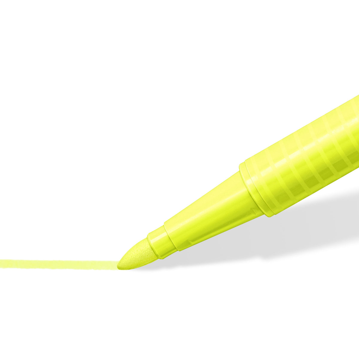 Staedtler range close-up of a triplus Textsurfer soft tip laying down a broad stroke, shown in yellow, not mint