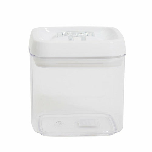 Flip-ring seal detail on Connoisseur Flip-Tite square storage canister
