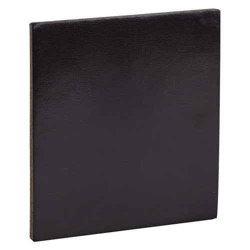Close-up of the magnetic backing on a Zart square canvas board